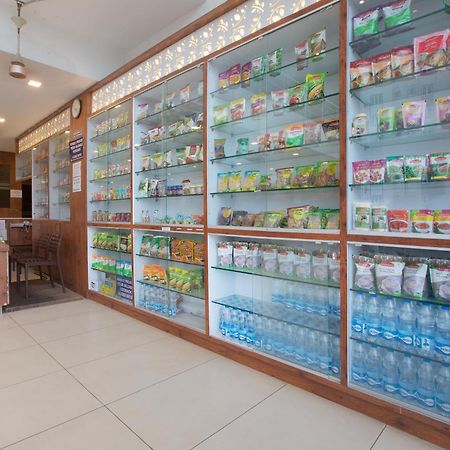 Manjhi Residency Hotell Tiruchirappalli Exteriör bild