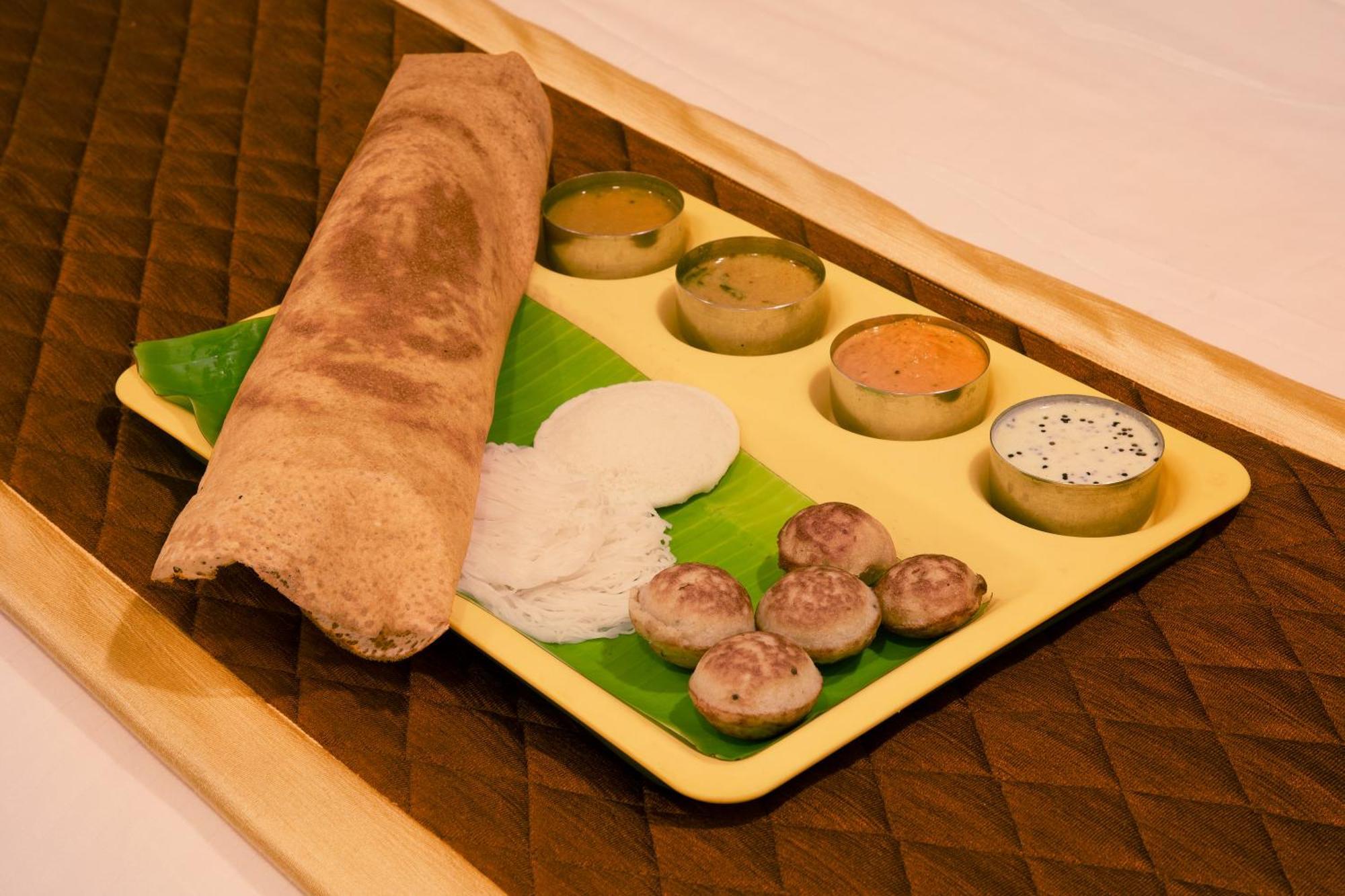 Manjhi Residency Hotell Tiruchirappalli Exteriör bild